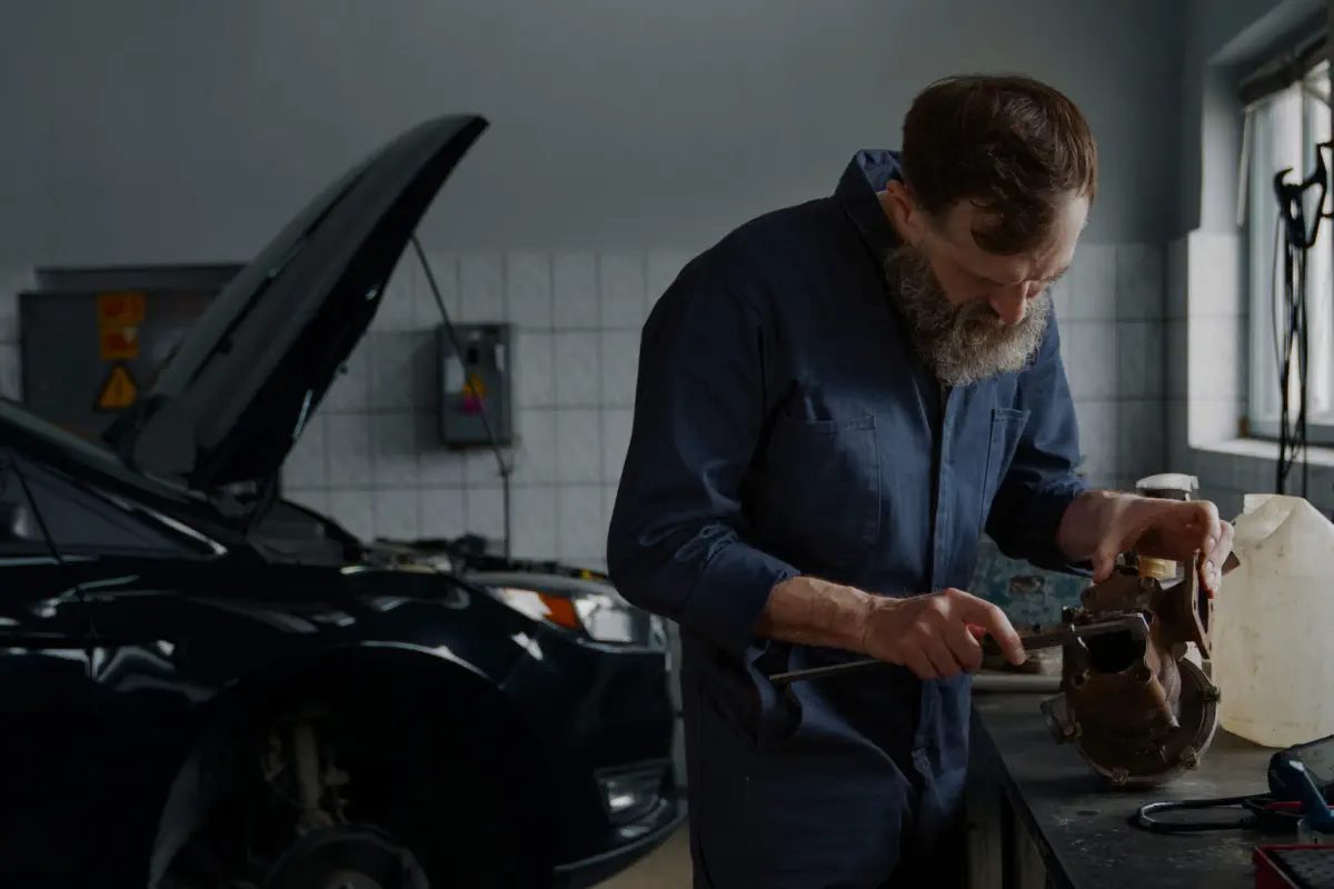 Wymiana oleju Warszawa – Żórawski Automechanika Warszawa
